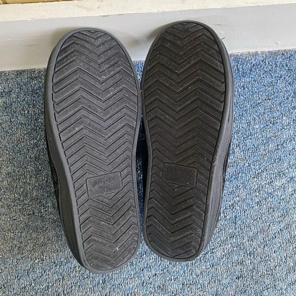 Mens sz 11 slip on slippers w/adjustable top strap black
